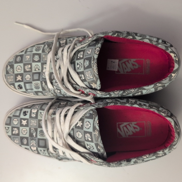 Vans Super Mario Bros 3 Gray Checker Patterned Sneakers Size 10